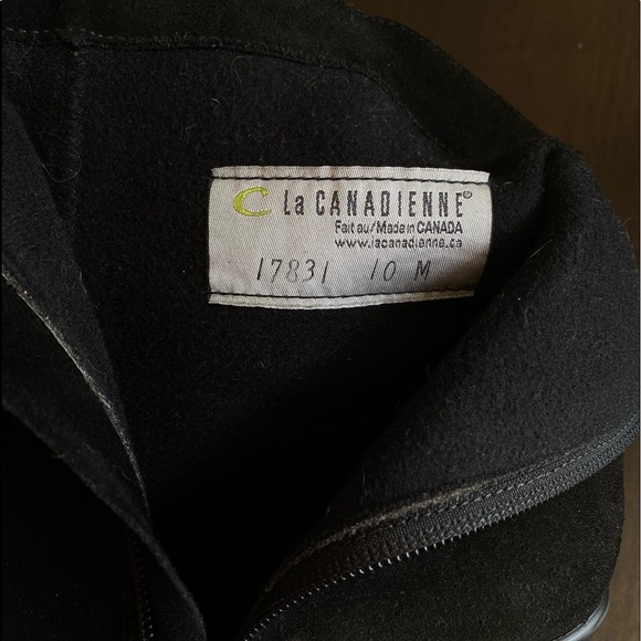 La Canadienne
Geri Waterproof Suede Wedge Bootie - Picture 6 of 11